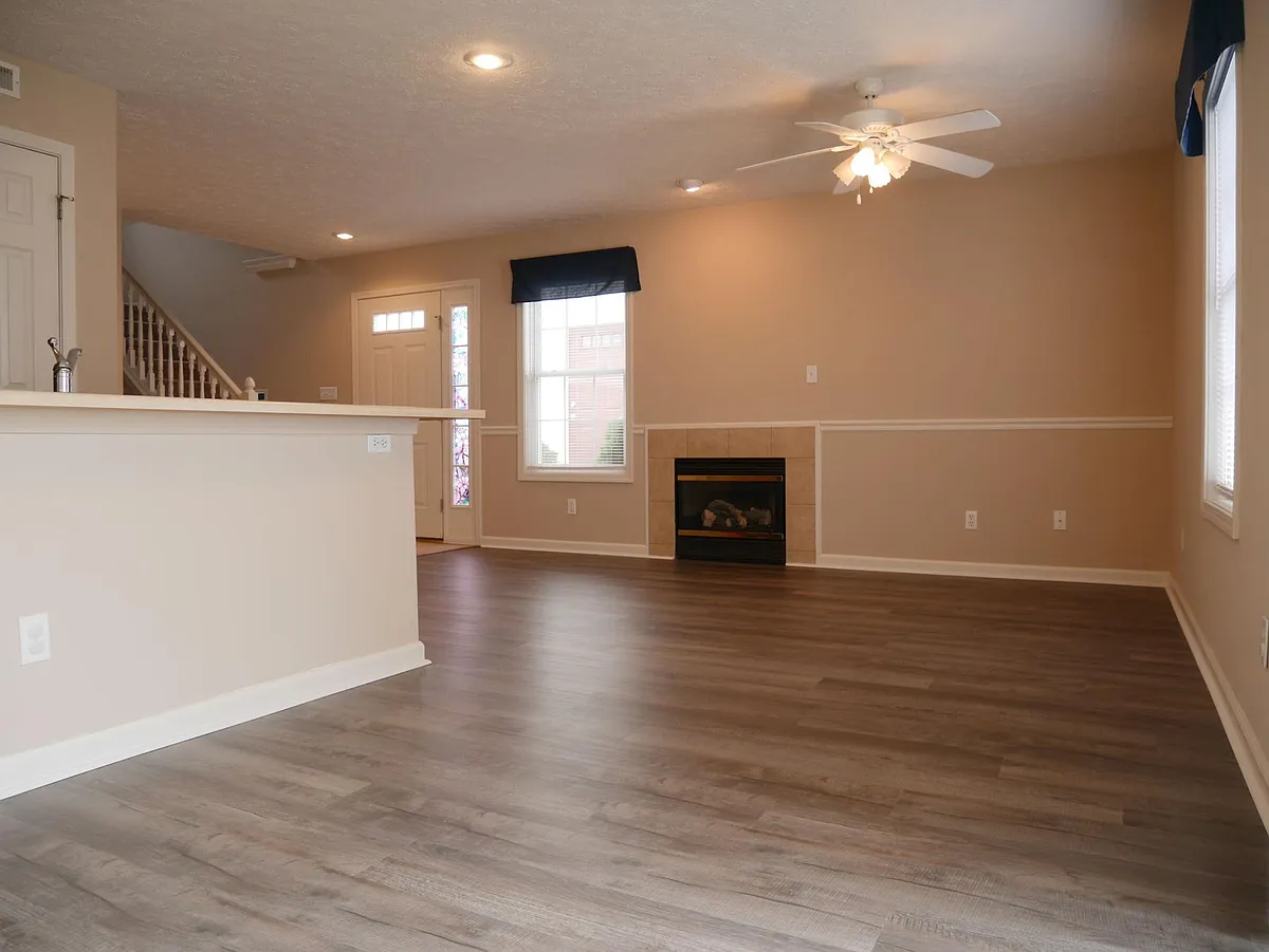 Building Photo - 2617 E Oaklawn Ct