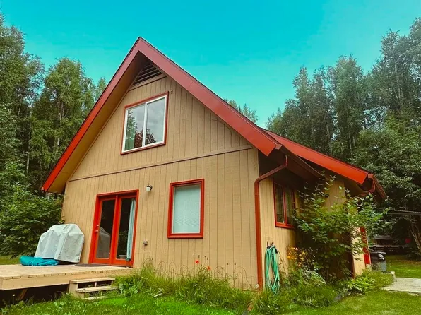 909 E Chena Hills Dr, Fairbanks, AK 99709