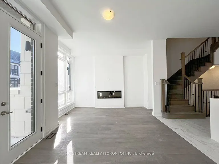 28 Chiara Rose Ln — Photo 3