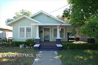 1st image of 1047 Lark St