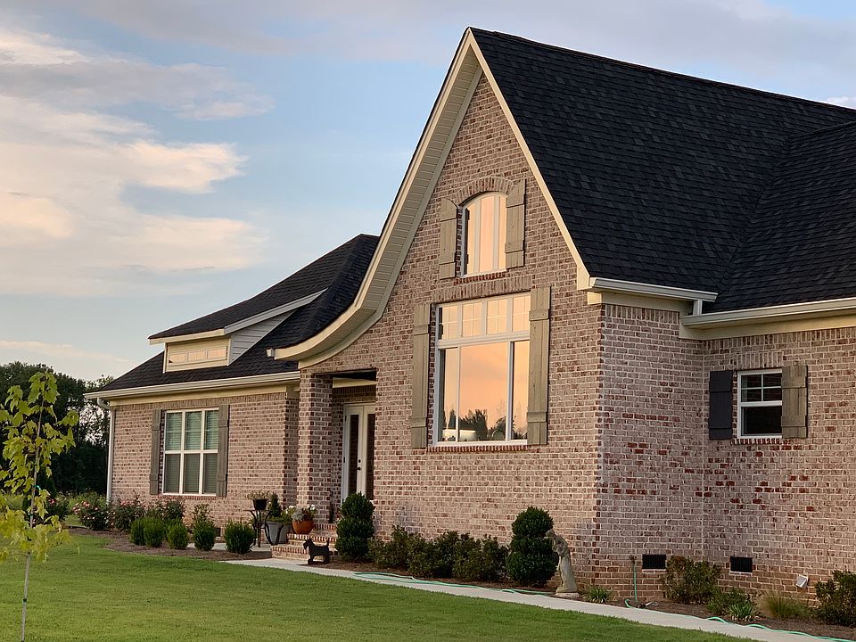 1st image of 177 Autumn Wind Dr SW