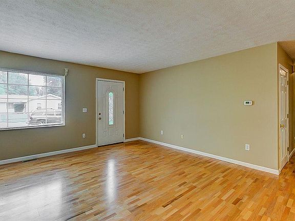 2nd image of 1485 Windward Dr