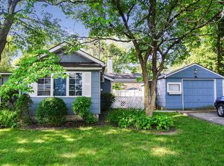 6 Bruno St, Huntington, NY 11743