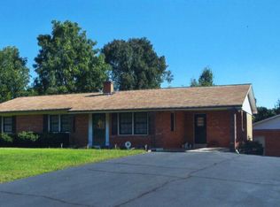 222 Wall St, Bassett, VA 24055