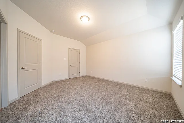 10216 Eaglewood Nook — Photo 3
