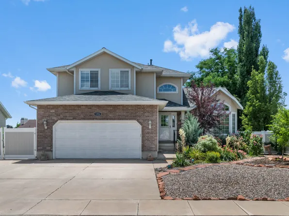 1084 E 1525 N, Layton, UT 84040