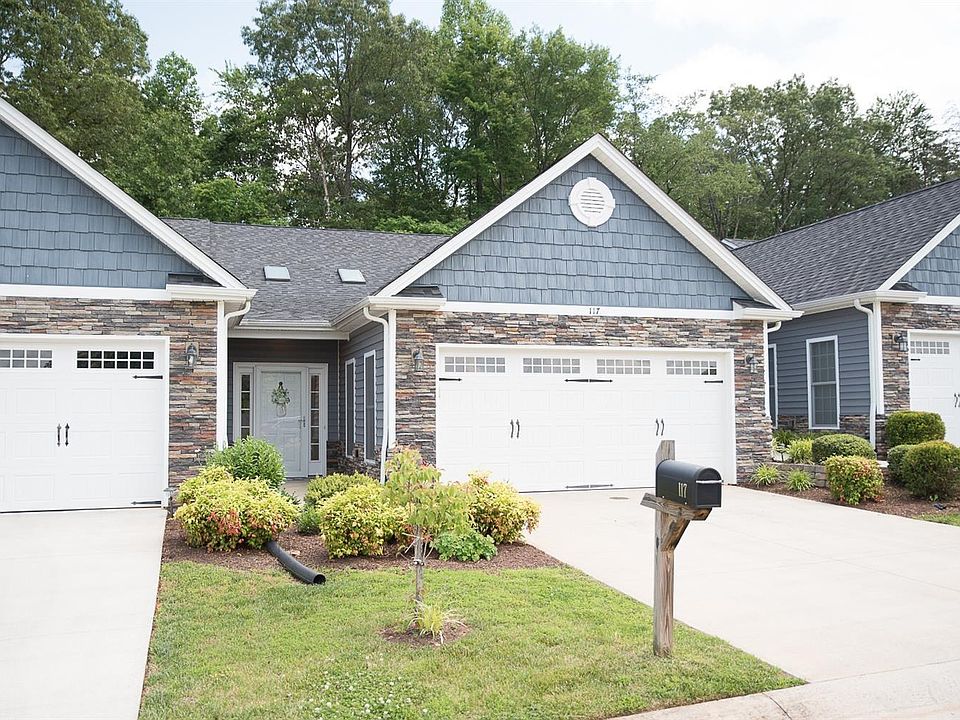 1st image of 117 Chateau Pl Lot 9