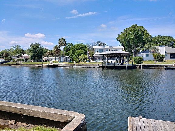 5th image of 2226 N Kings Cove Pt