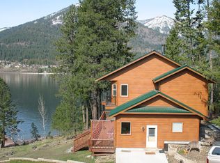 1099 Red Fir Rd, Hope, ID 83836