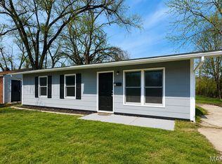 44 E Adams Dr, Cahokia, IL 62206