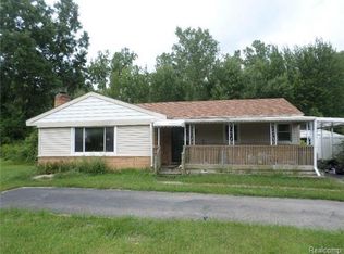 35750 Beverly Rd, Romulus, MI 48174