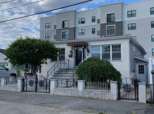 36 Beach Rd, Revere, MA 02151