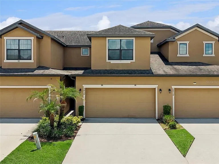 2438 Seven Oaks Dr — Photo 45