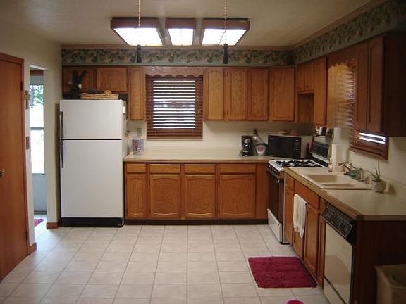 Large kitchen