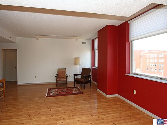 4th image of 128 N 13th St APT 608
