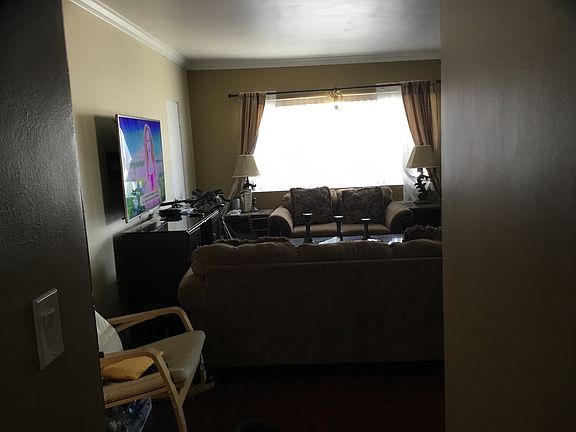 3rd image of 21607 Juan Ave APT 16