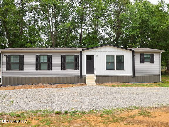 3rd image of 2336 Sharon Rd