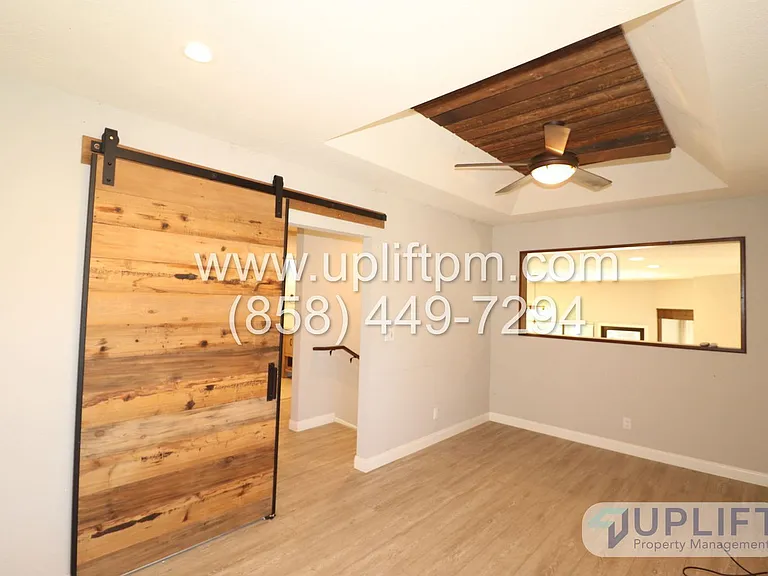 4721 Meadowridge Rd — Photo 16