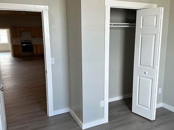 5th image of 105 W State St #1