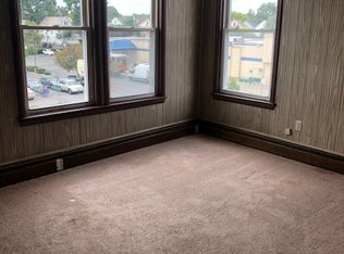 699 Main St APT 3, Poughkeepsie, NY 12601