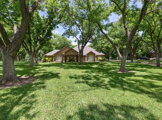 8224 Ravenswood Rd, Granbury, TX 76049