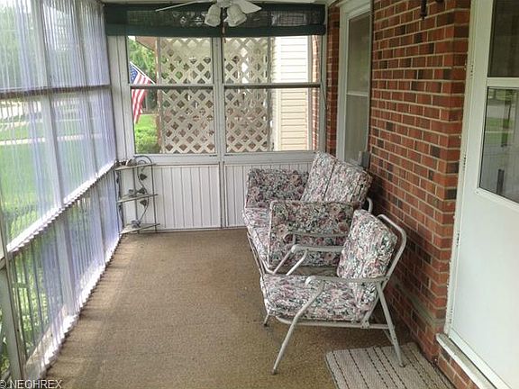 2nd image of 151 W Glendale St