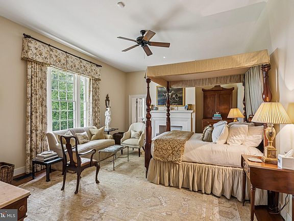 23rd image of this home