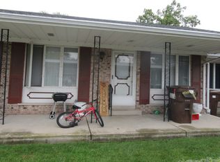 106 N Second St APT 4, Ashkum, IL 60911