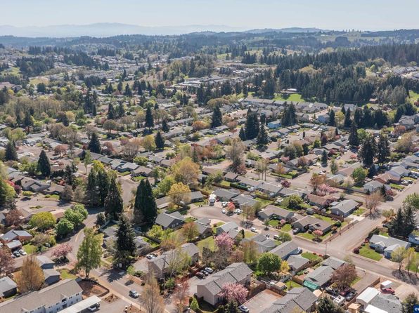 2234 Maplewood Dr S, Salem, OR 97306