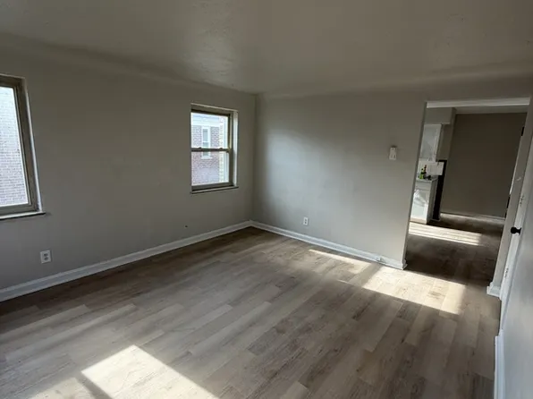 7139 Eastlawn Dr, Cincinnati, OH