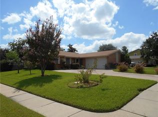 3302 Ridgefield St, Irving, TX 75062