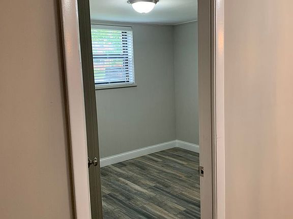 4th image of 6266 Nottingham Ave