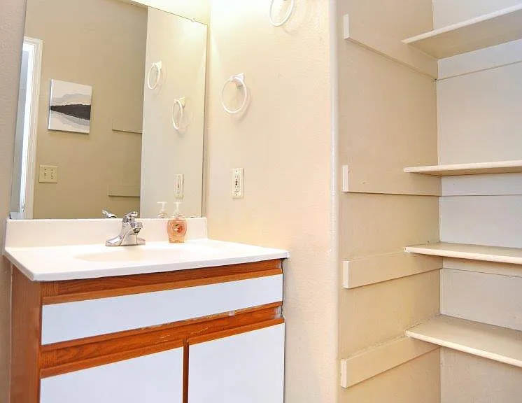 1109 N Camilla Blvd #2 — Photo 21