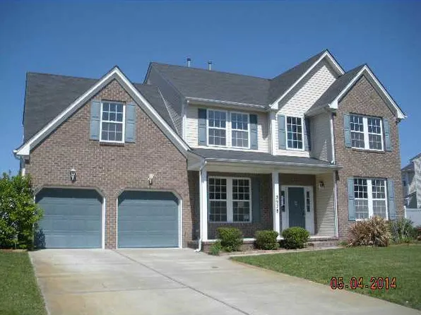 3528 Old Grandad Ln, Chesapeake, VA 23323