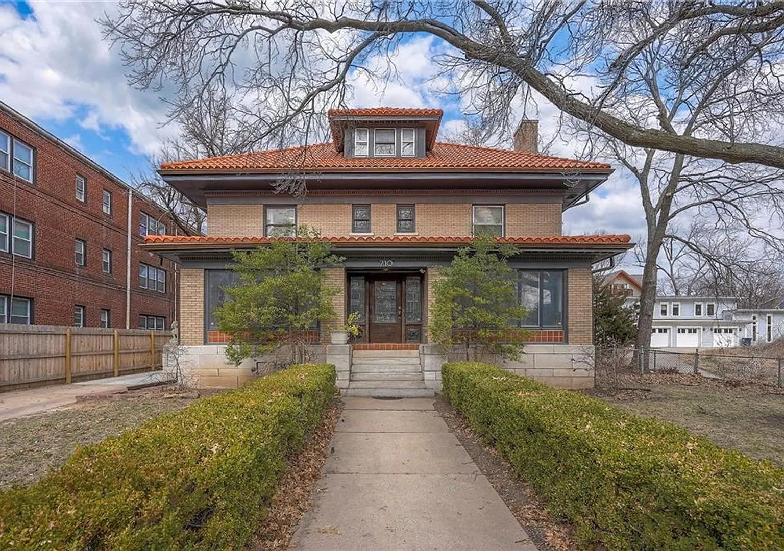 Historic Mid-Town Home with Room to Roam! — Photo 1