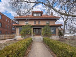 712 E Armour Blvd, Kansas City, MO 64109