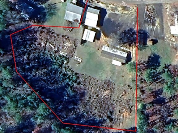 2nd image of 520 Country Rd #057