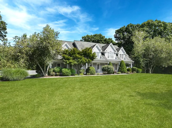 10 Grace View Drive, Easton, CT 06612
