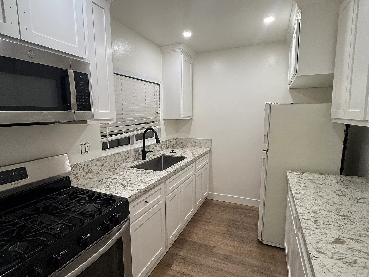 1 bed, $1,950 — Photo 3