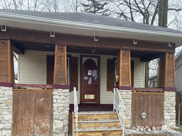 1928 Parkwood Ave, Saginaw, MI 48601