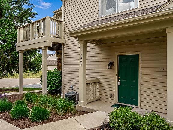 3rd image of 7283 Mabels Way #7283