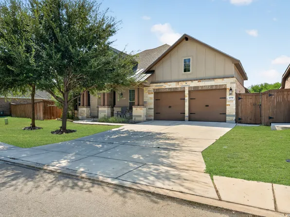 11958 White River Dr, San Antonio, TX 78254