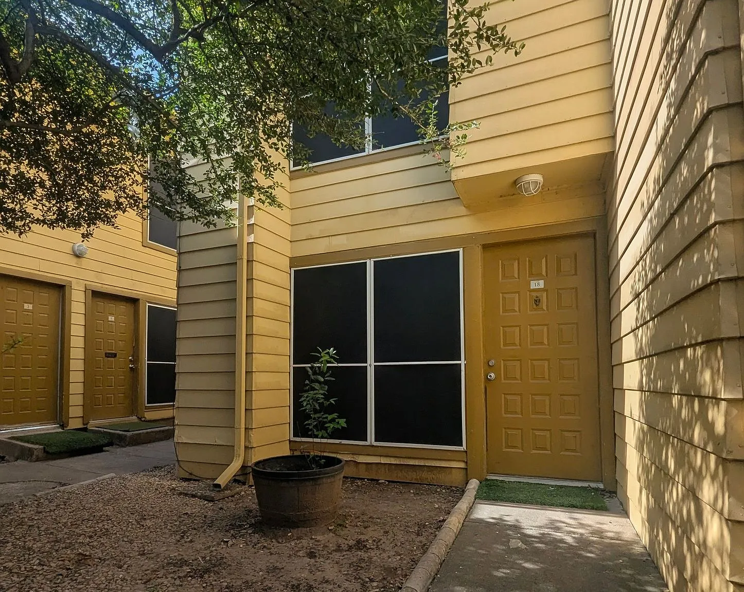 Prairie Hills Townhomes Spacious 1 & 2 Bedroom Townhomes + Half Month OFF First Month! — Photo 1