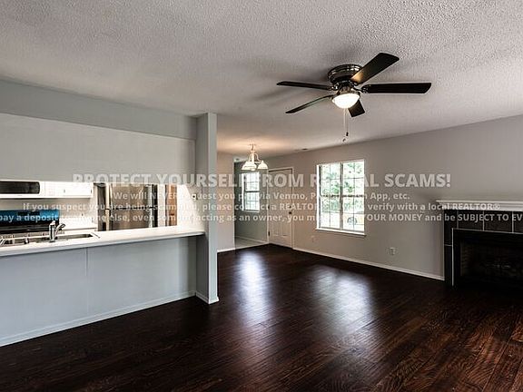 3rd image of 2554 W Houston St