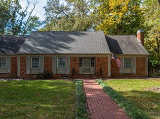 201 Maxfield Dr, Paducah, KY 42001