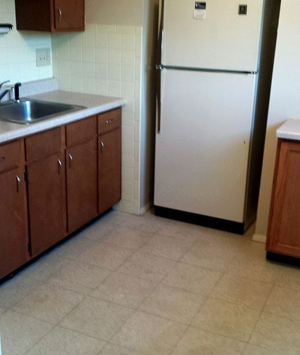 1st image of 4996 Oleatha Ave APT 2B