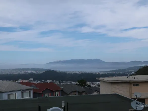 15 Lake Forest Ct, San Francisco, CA 94131