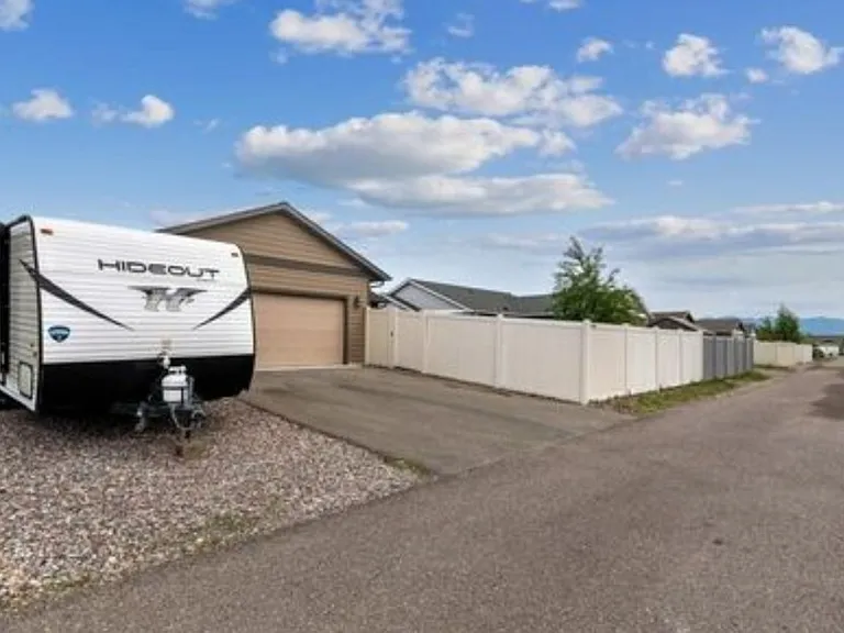 180 Short Pine Dr — Photo 15