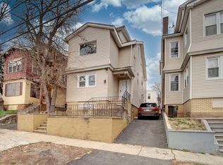 49 Parkview Ter #2, Newark, NJ 07112