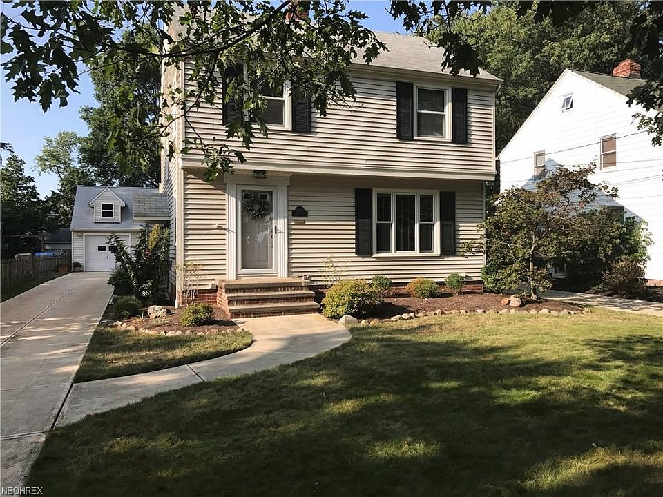 1st image of 21958 Cromwell Ave